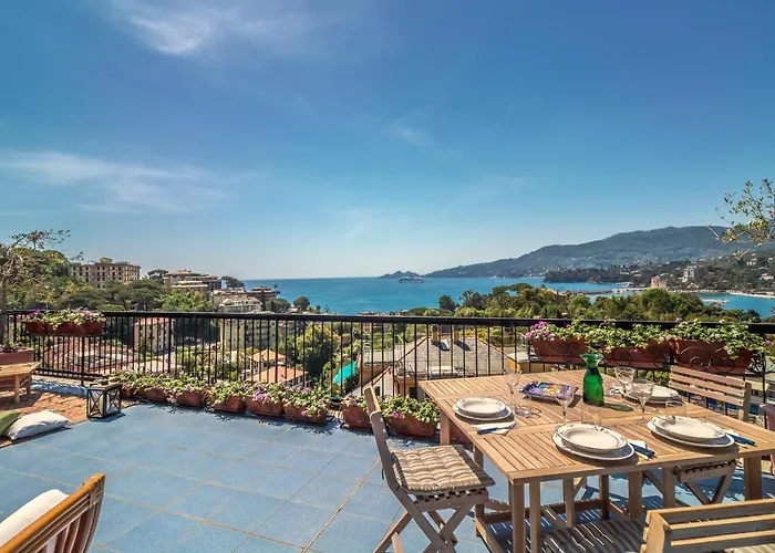 Super Attico Vista Mare E Ampia Terrazza Lejlighed *